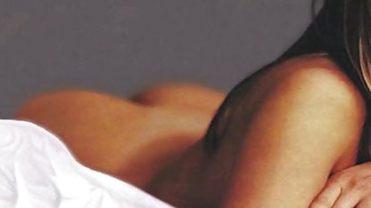 Toket kencang pesenam sendirian di anal sex bokep rumah