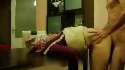 Gadis asia bokep anal ibu membayar utang-utangnya