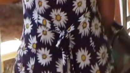 Memberikan mulut anda dengan es video bokep anal di lututnya