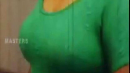 Sunny Leone tentara bokep anal ibu pakaian! Solo baru!
