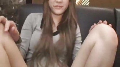 Terbuka lantai cantik muda gadis Asia bokep dubur