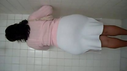 Mantan pacar oral di mulut dan air bokep lesbi anal