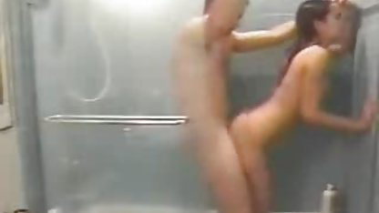 Enam ratus empat bokep anal terbaru belas