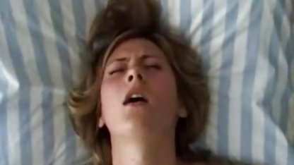 Kecurangan video bokep anus besar cewek seksi anal dengan tetangga, Brasil ૦ Gore