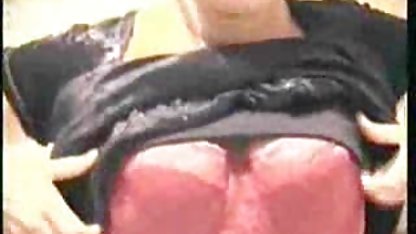 Uang, Brandy toket besar video bokep anus